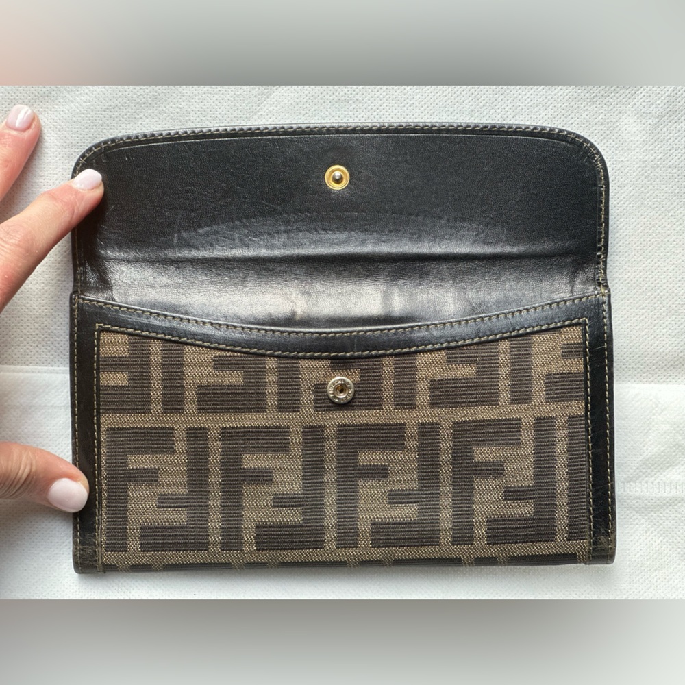 FENDI Zucca Wallet | Made in Italy | Authentic Vintage | Great condition! - Picture 3 of 13
